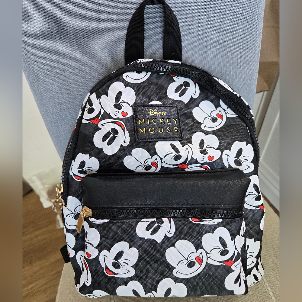 Disney Mickey Mouse Backpack nwt
